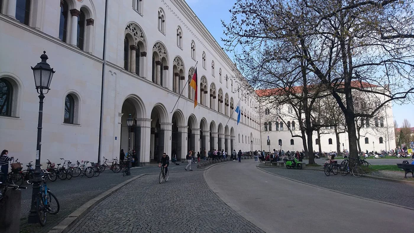 LMU Munich — Entrance to LMU Munich main building.jpg